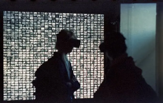 Synthetic Memories — Why We Remember Movies and Games More Vividly Than Real Life